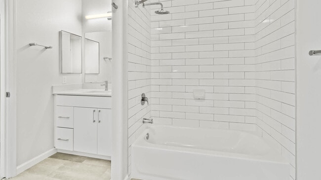 Bathroom - Archstone Fremont Center