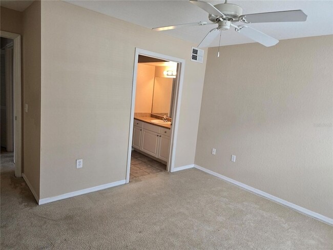 Photo - 5601 Rosehill Rd Unit 203