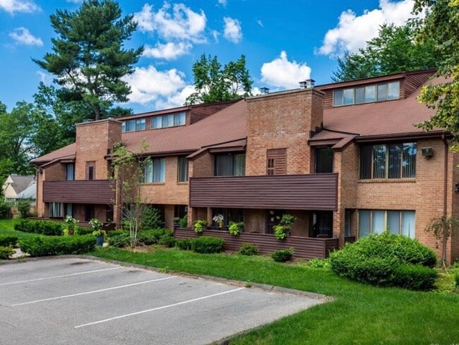 Building Photo - 25 Stanley St