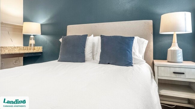 Photo - 2745 Westpointe Dr Unit 833