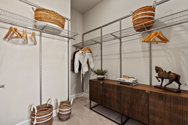 Waterford Market Apartments Walk-In Closet - Waterford Market Apartments