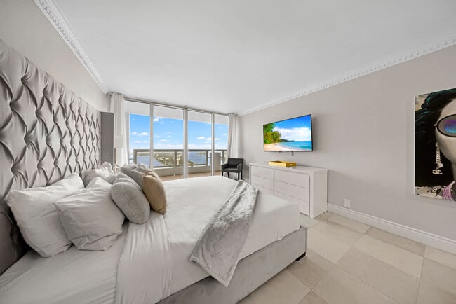 Photo - 1717 N Bayshore Dr Unit ID1054080P