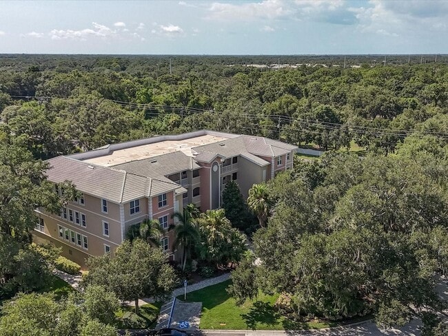 Photo - 5122 Manorwood Dr Unit 4B