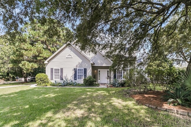 Photo - 339 Mt Royall Dr