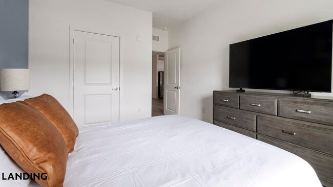 Photo - 12525 Tibbets Ln Unit 2104