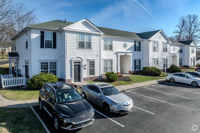 Photo - Chestnut Hill Apartments