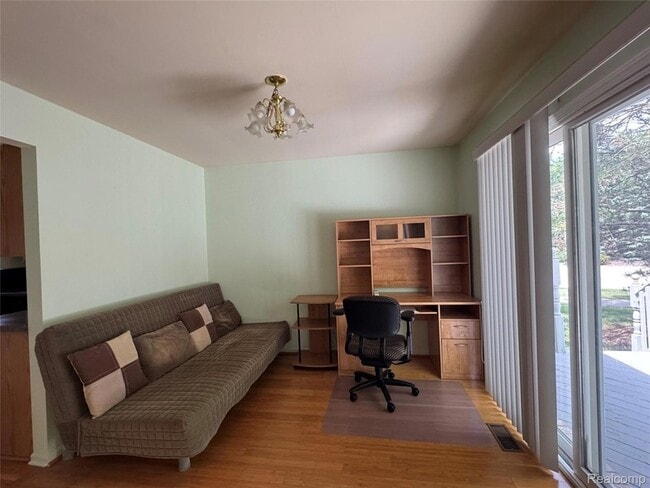 Photo - 40342 Riverbend Dr