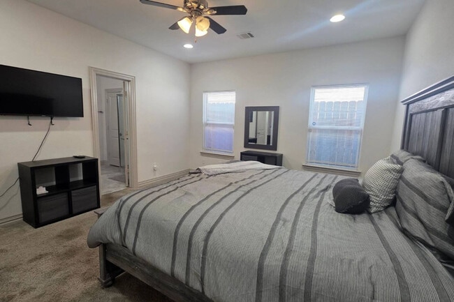 Photo - 2704 Sam Wilson St Unit ID1391353P