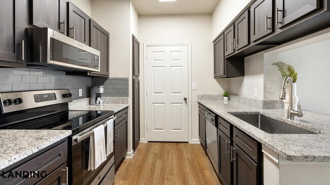 Photo - 3250 Hudson Crossing Unit 314