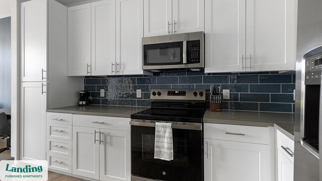 Photo - 3706 Goodwin Ave Unit 233