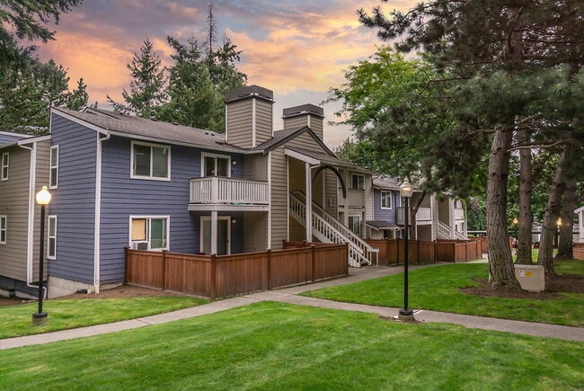 Building Photo - Canyon Pointe