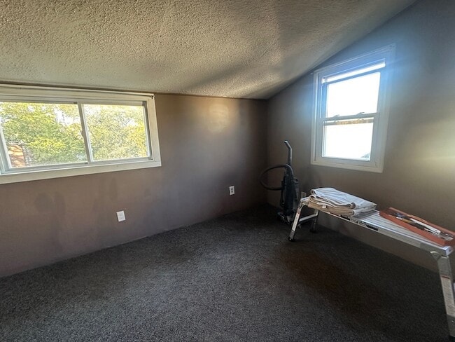 Photo - 176 Adelaide St Unit 3