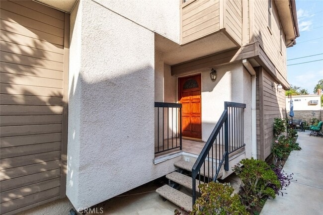 Photo - 514 N Isabel St