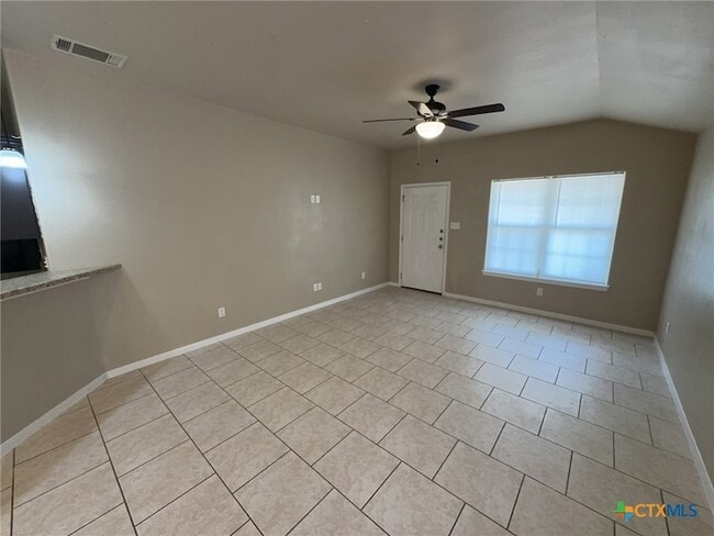 Photo - 1300 Vanguard Ln