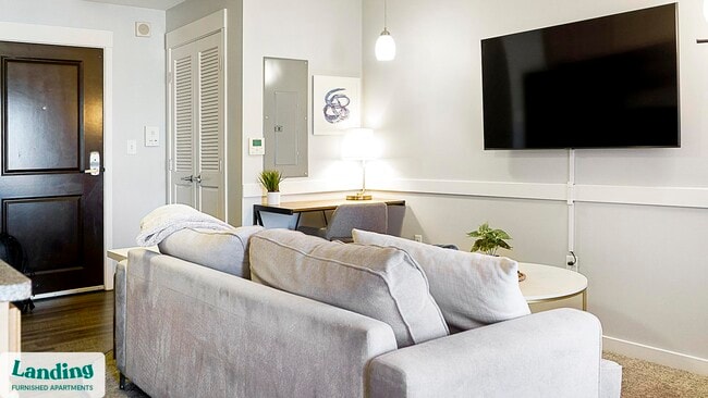 Photo - 335 W 9th St Unit 226.1403841