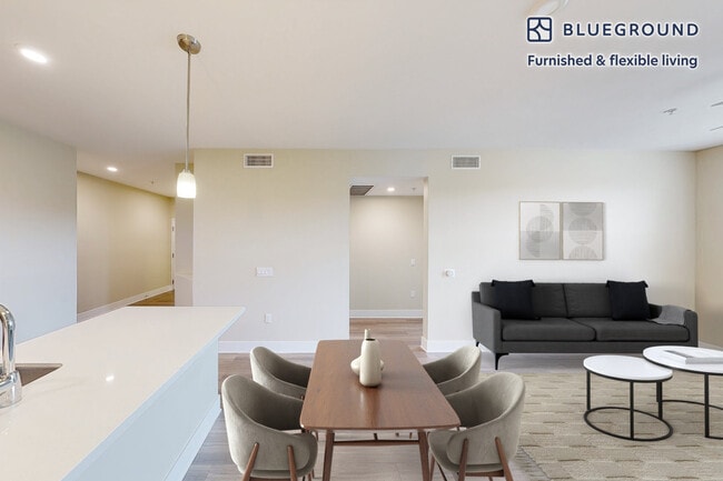 Photo - 5685 Park Dr Unit SI FL3-ID11057A