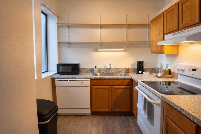 Photo - 823 N 2nd St Unit SI ID1494910P