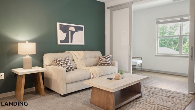 Building Photo - 110 Zora Pl Unit 3-206