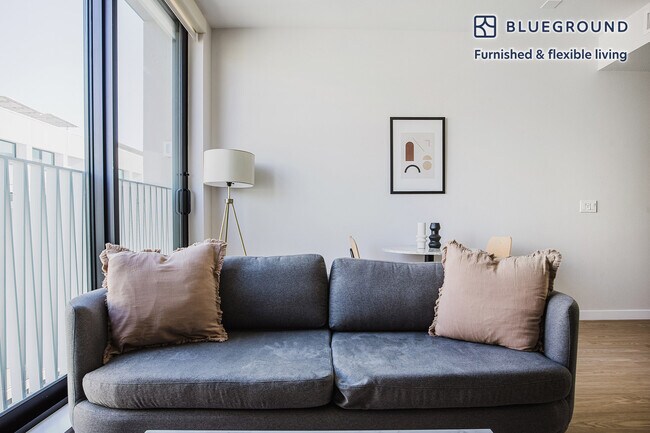 Photo - 200 Mesnager St Unit FL6-ID1236