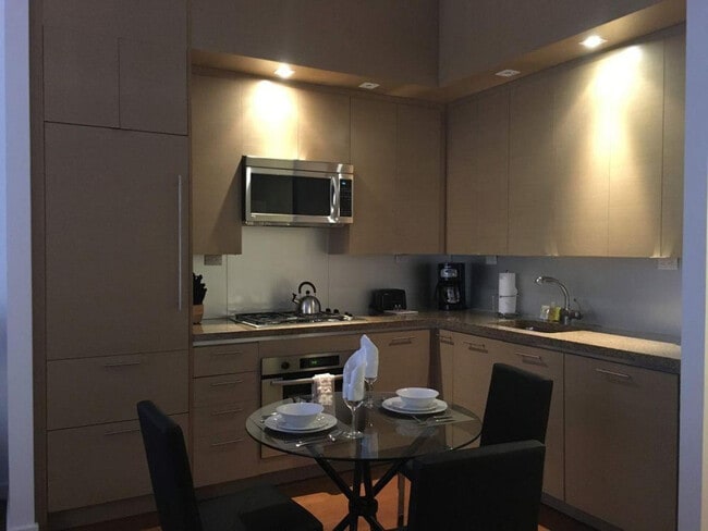 Photo - 1600 Broadway Unit ID1358542P