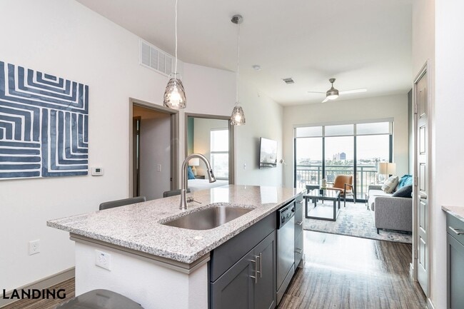 Photo - 19020 Potts Pk Ln Unit 7-211