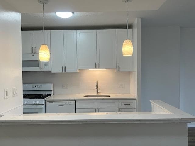 Photo - 7002 JFK Blvd E