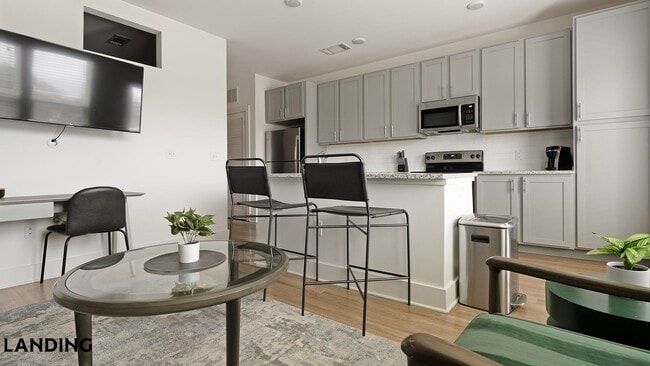 Photo - 5209 Craftsman Dr Unit 100-417