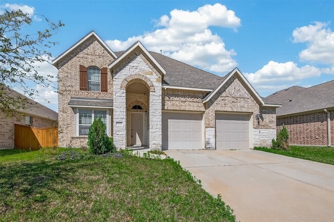 Building Photo - 15707 Braemar Cove Dr