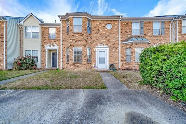 Photo - 714 Sutherland Dr