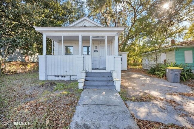 Photo - 1648 W 36th St
