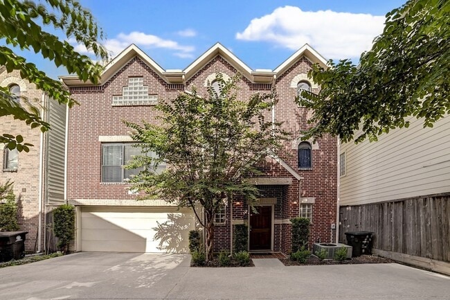 Building Photo - 5838 Larkin St