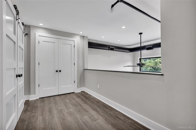 Photo - 172 E Prospect Ave Unit 201