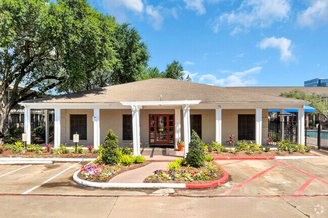 Entrance to Building - Preserve at Westchase