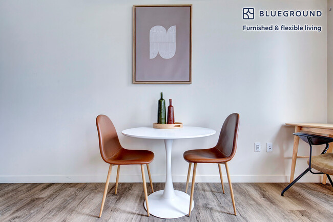 Photo - 11011 NE 9th St Unit FL11-ID234