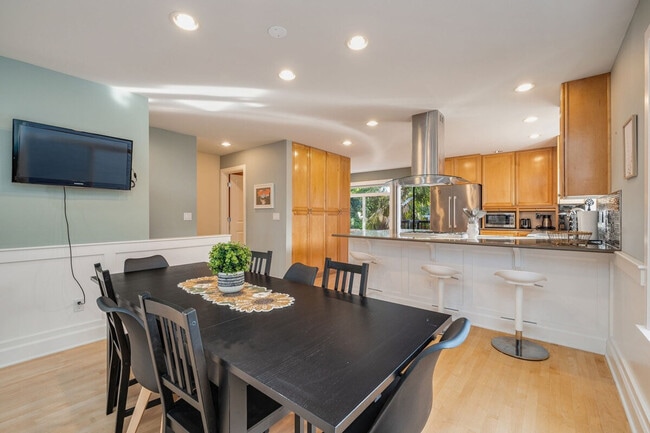 Photo - 4224 Francis Ave N Unit ID1036017P