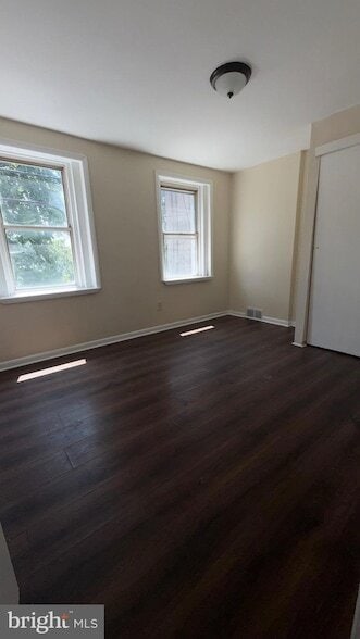 Photo - 405 E Rittenhouse St