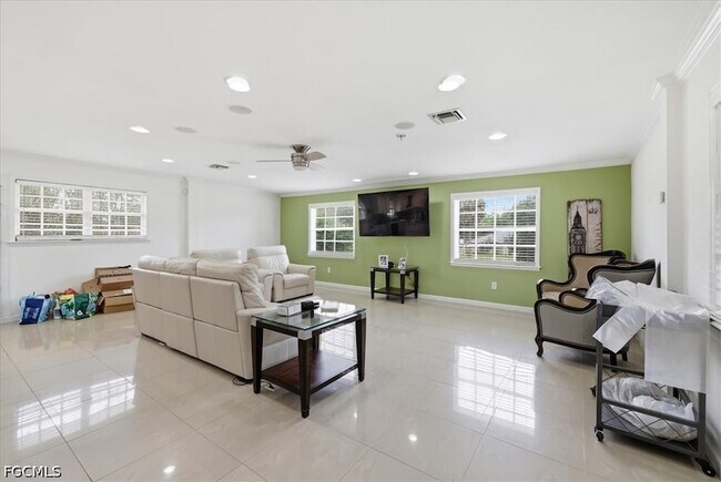 Photo - 1108 Truman Ave