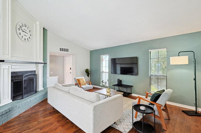 Photo - 1113 Cherokee Trail Unit ID1019643P