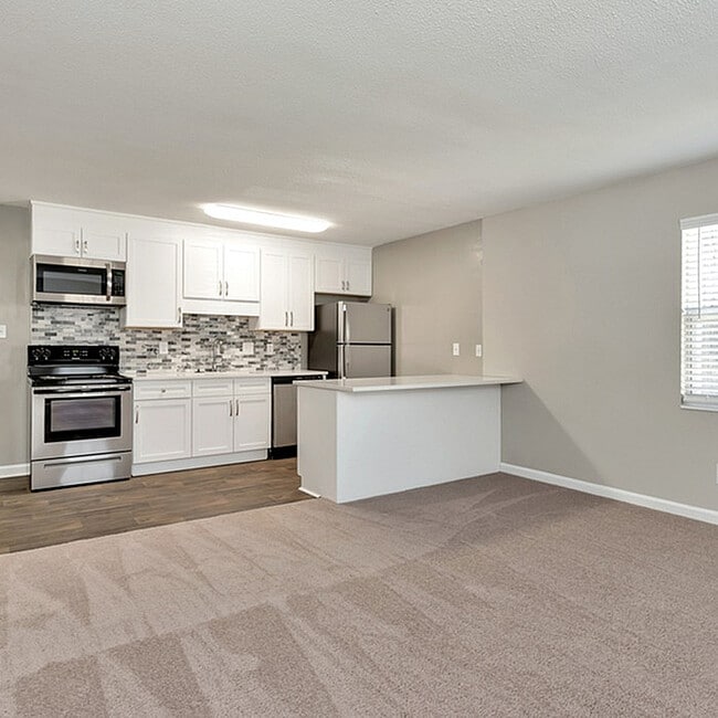 DSC_0543 - Arbor Creek