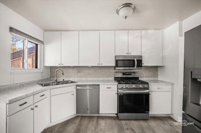 Photo - 772 Circle Dr