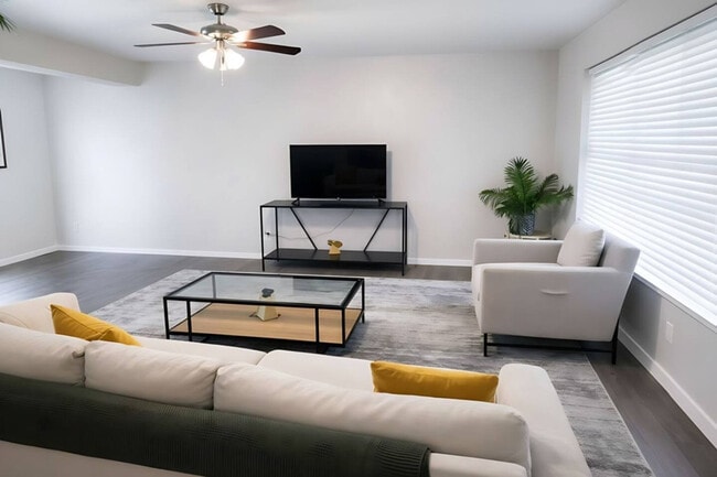 Photo - 3013 Northridge Dr Unit SI FL1-ID1579213P