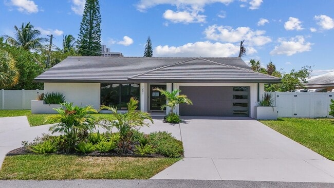 Building Photo - 1291 Bimini Ln
