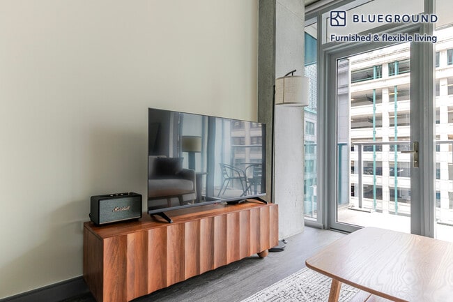 Photo - 60 E Randolph St Unit FL8-ID1346