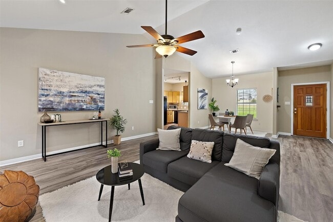 Photo - 1301 S Quinlan Park Rd