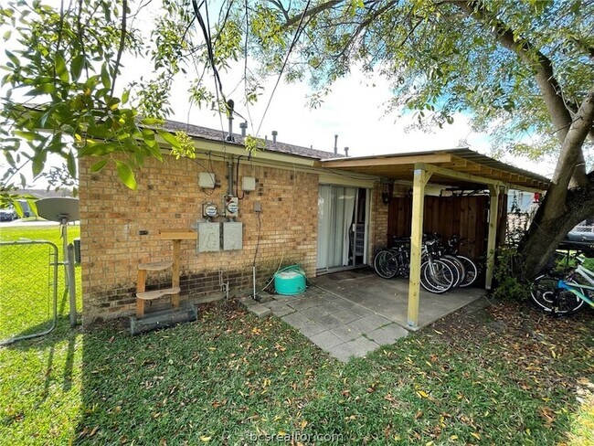 Photo - 1521 Hillside Dr Unit CS