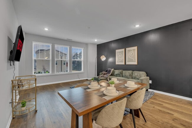 Photo - 2804 Saltaire Ave Unit ID1284658P