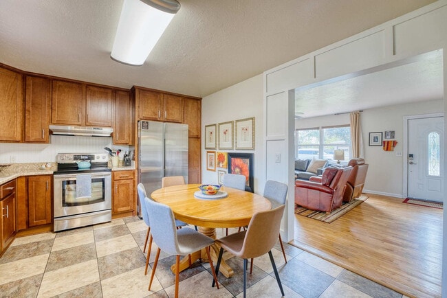 Photo - 312 Crestview Dr Unit ID1297039P