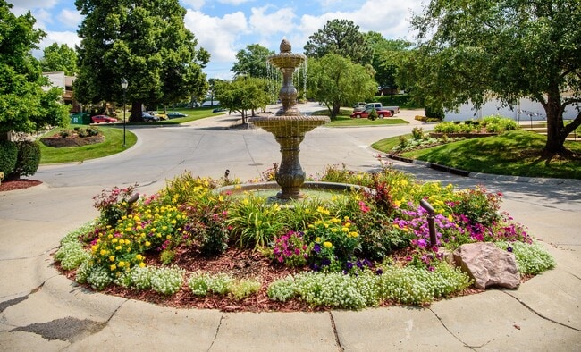 Photo - Park Place Apartments