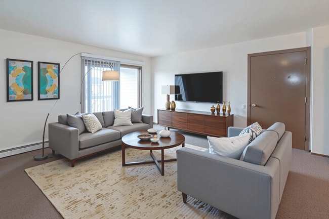 Woodbury Estates Apartments - Woodbury Estates Apartments