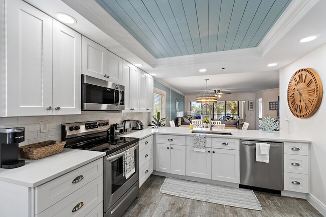 Photo - 275 Palm Ave Unit A301